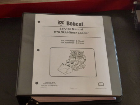 Bobcat S70 Skid-Steer Loader Service Manual, 6986662 (8-08)